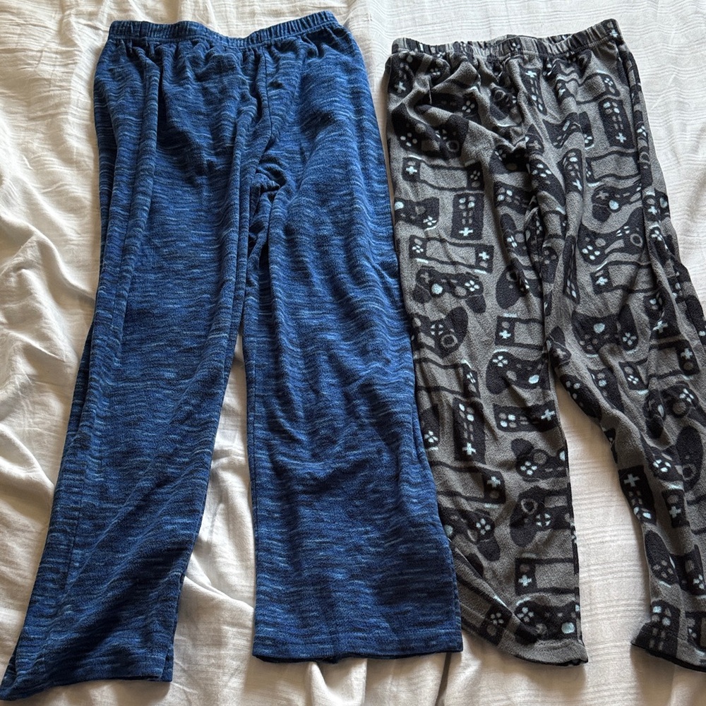 2 pc sets Blue and Gray Lounge Pants Set w/ gamer controller theme size L 10/12